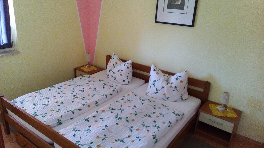 Apartments Katarina Пореч Екстериор снимка